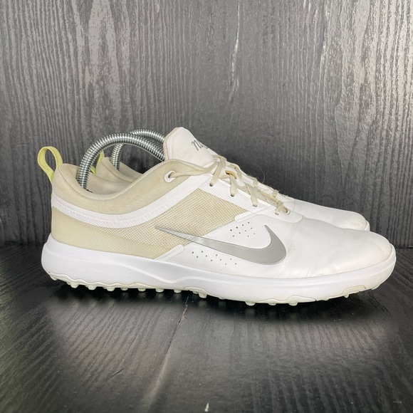 Nike Shoes - Nike AKAMIA Golf Shoe Women’s size 9.5